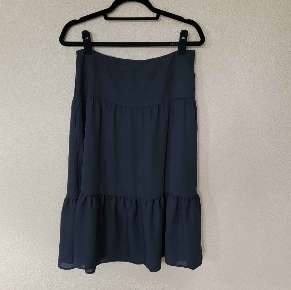 NWT Banana Republic Factory Black Tiered Skirt, Size 8